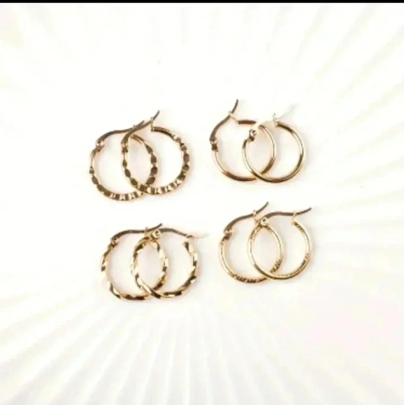 4 Pairs Stainless Steel Circle Round 18k Gold Plated Earrings..NWT - Picture 2 of 6